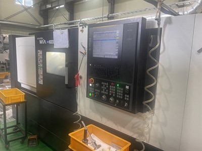 HYUNDAI WIA HD 3100 CNC BOX WAY UNIVERSAL TURNING CENTER